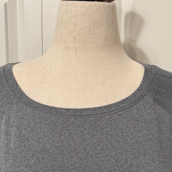 All in Motion Charcoal Long Sleeve Exercise or Layering Tee - Picture 2 of 6